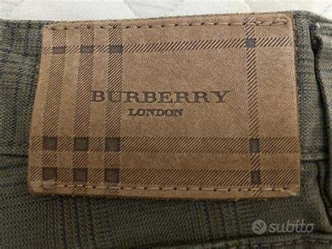 burberry napoli chiuso|Burberry .